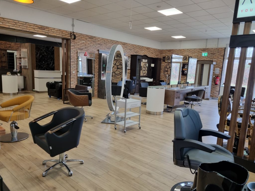 Flairline Friseureinrichtung Showroom