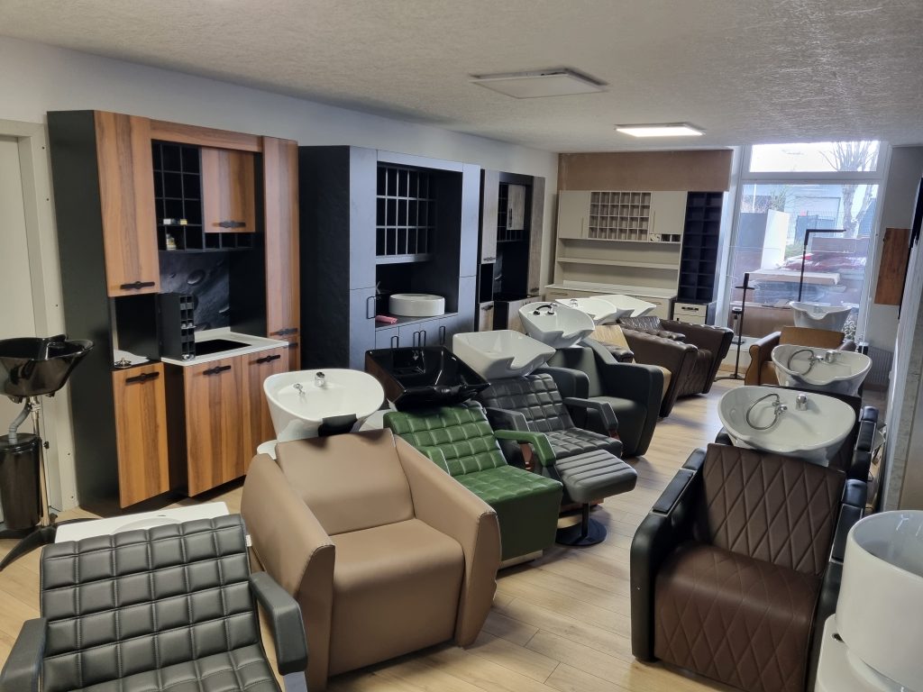 Flairline Friseureinrichtung Showroom